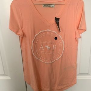 Abercrombie & Fitch Tee